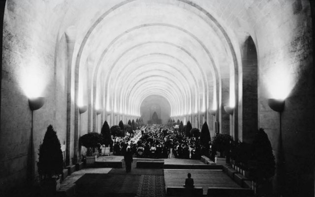 Congress banquet at the Orangerie of the Palais de Versailles.