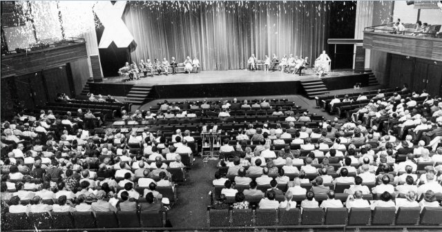 Opening Ceremony of the 1975 Congress.
