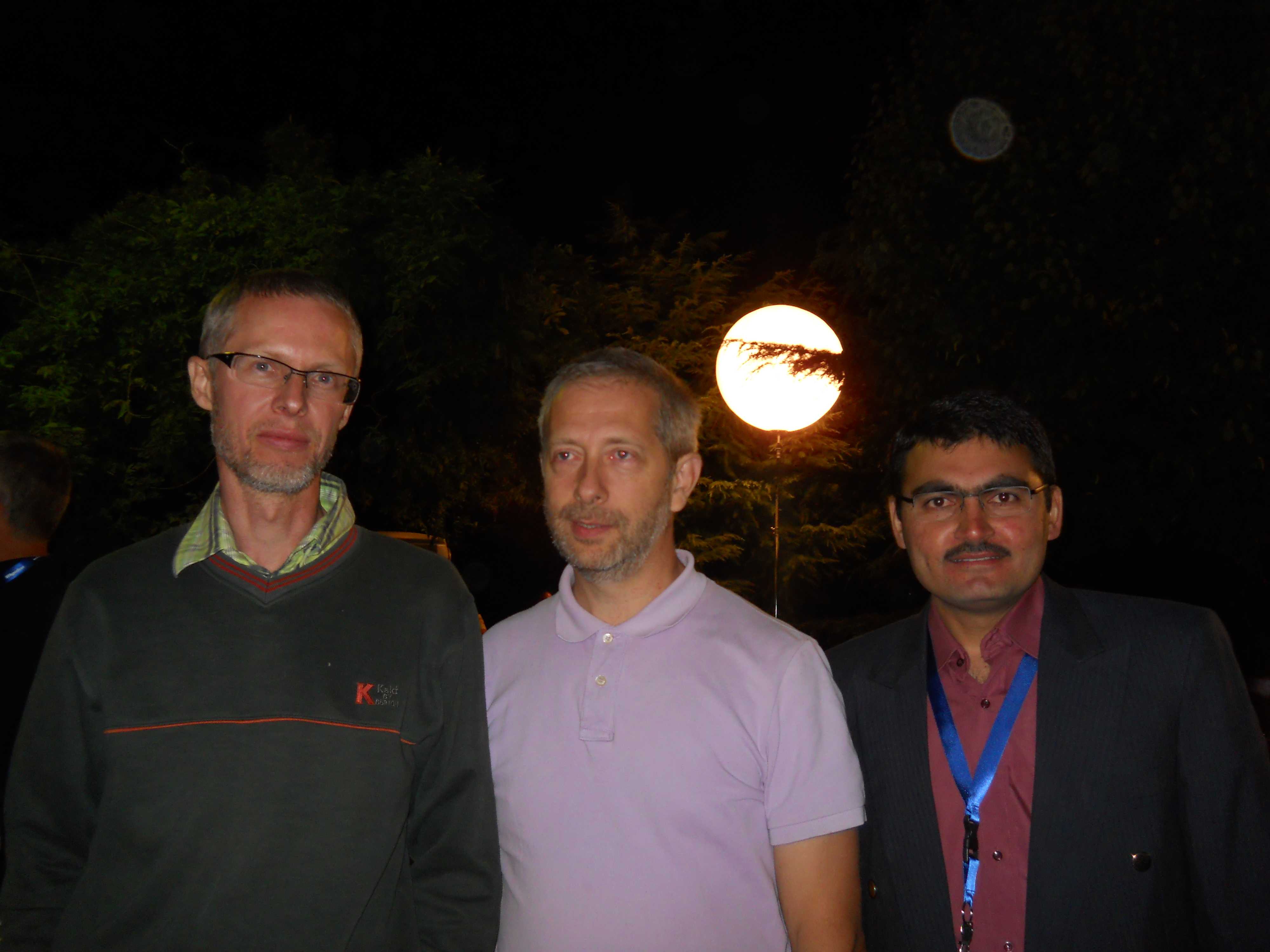2013: 4th International Workshop on Combined Analysis using X-ray and Neutron Scattering: Classroom session
