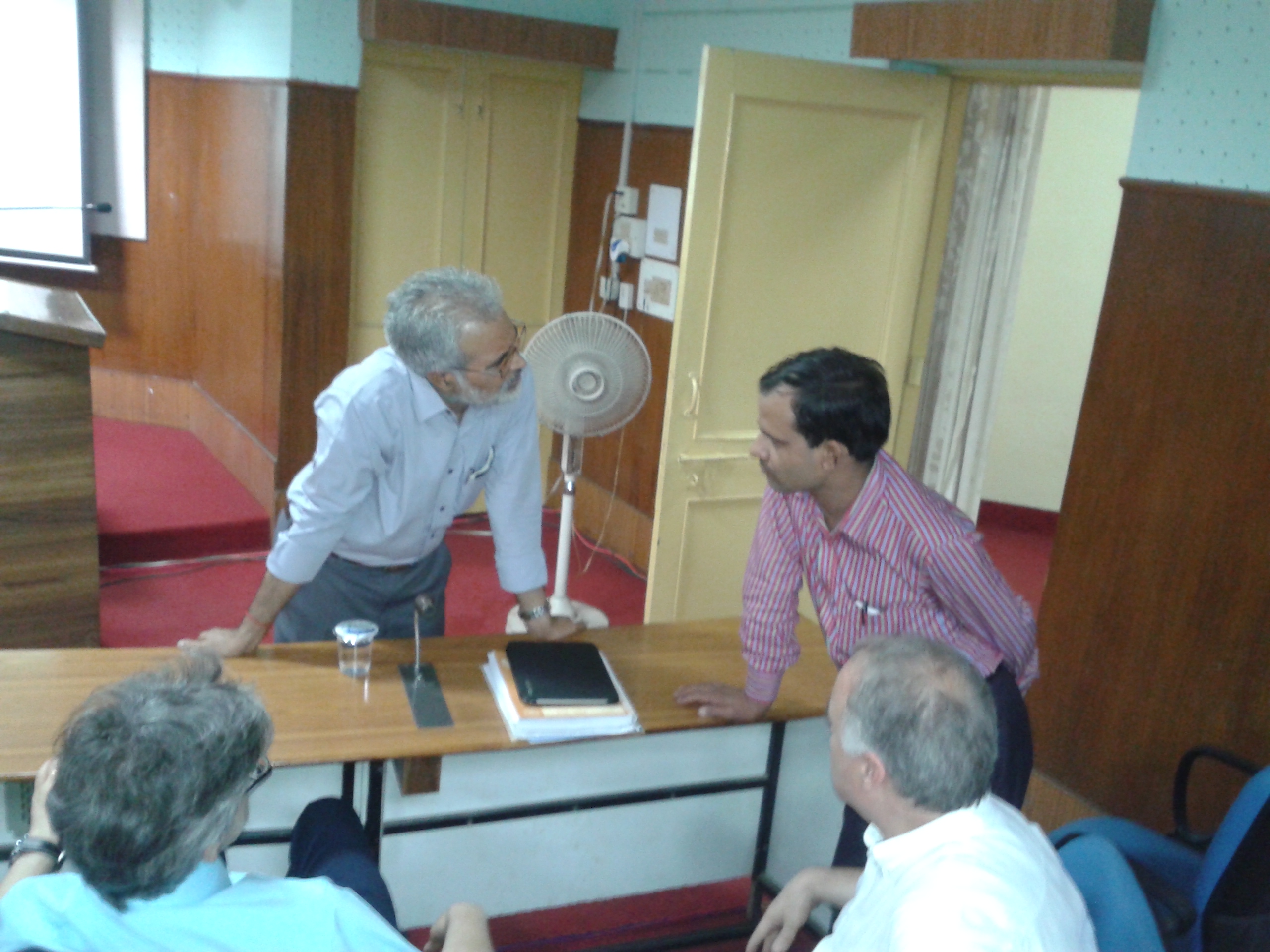 2014: MathCryst Workshop on Mathematical Crystallography: Classroom session