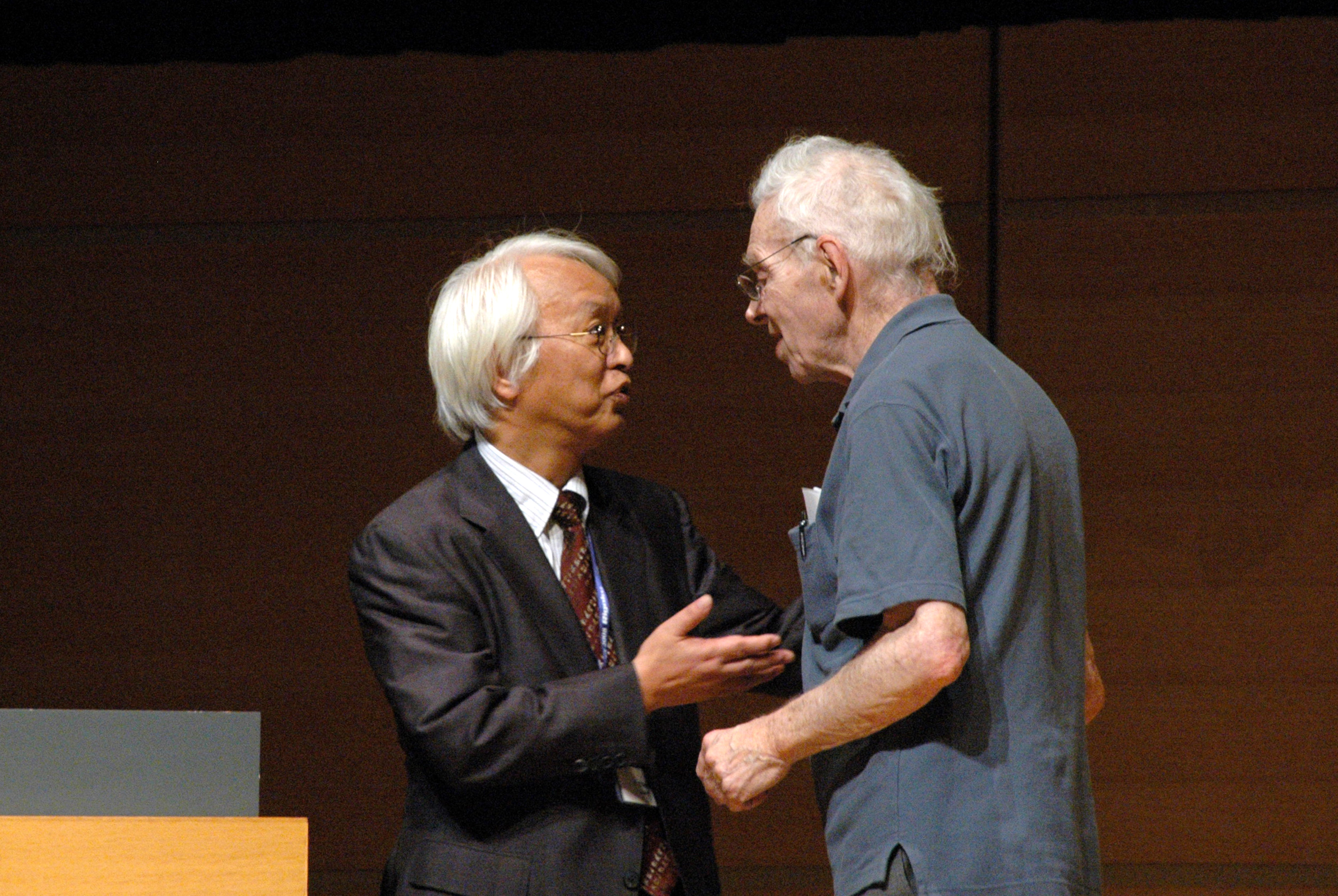 2008: IUCr Congress and General Assembly: Ewald Prize award ceremony