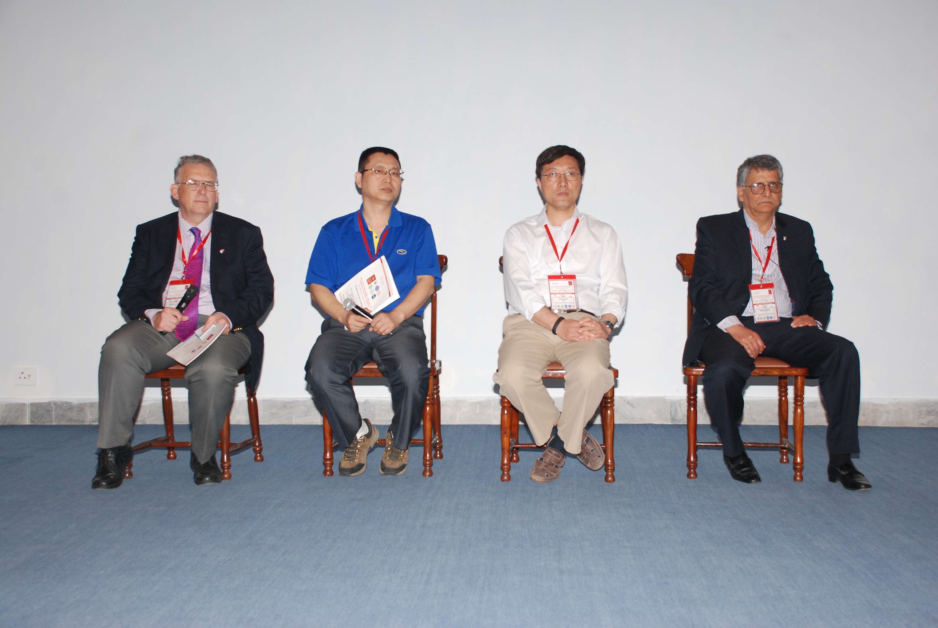 2014: South Asia Summit Meeting on Vistas in structural chemistry: Special session on the IUCr and its journals