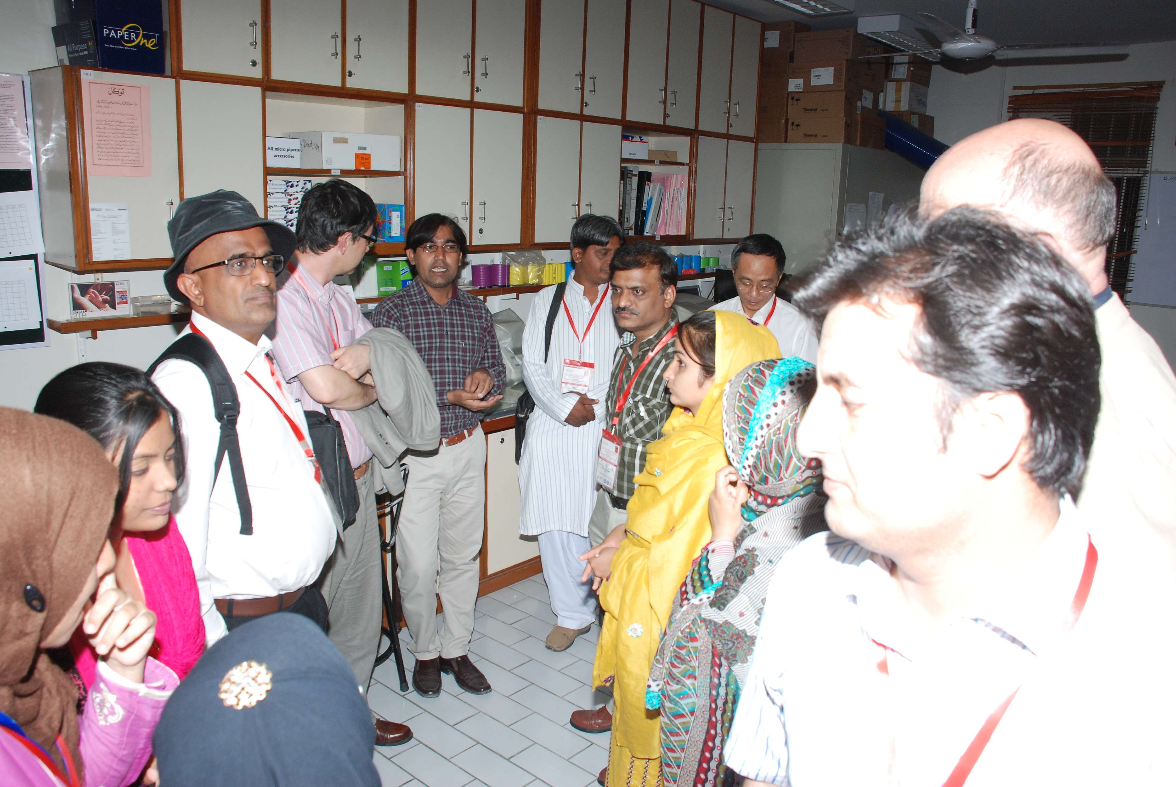 2014: South Asia Summit Meeting on Vistas in structural chemistry: Laboratory visit