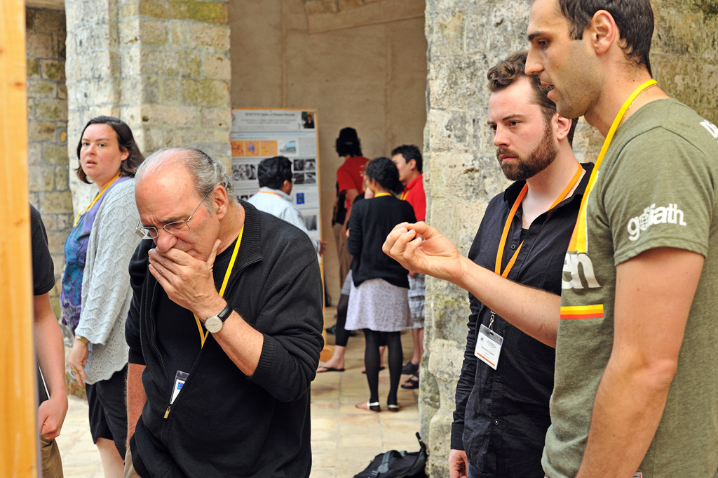 2011: Erice School on Powder Diffraction: Posters