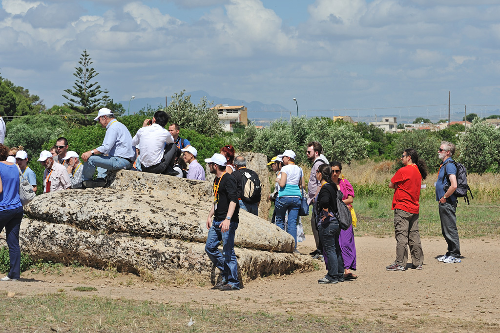 2011: Erice School on Powder Diffraction: Social events