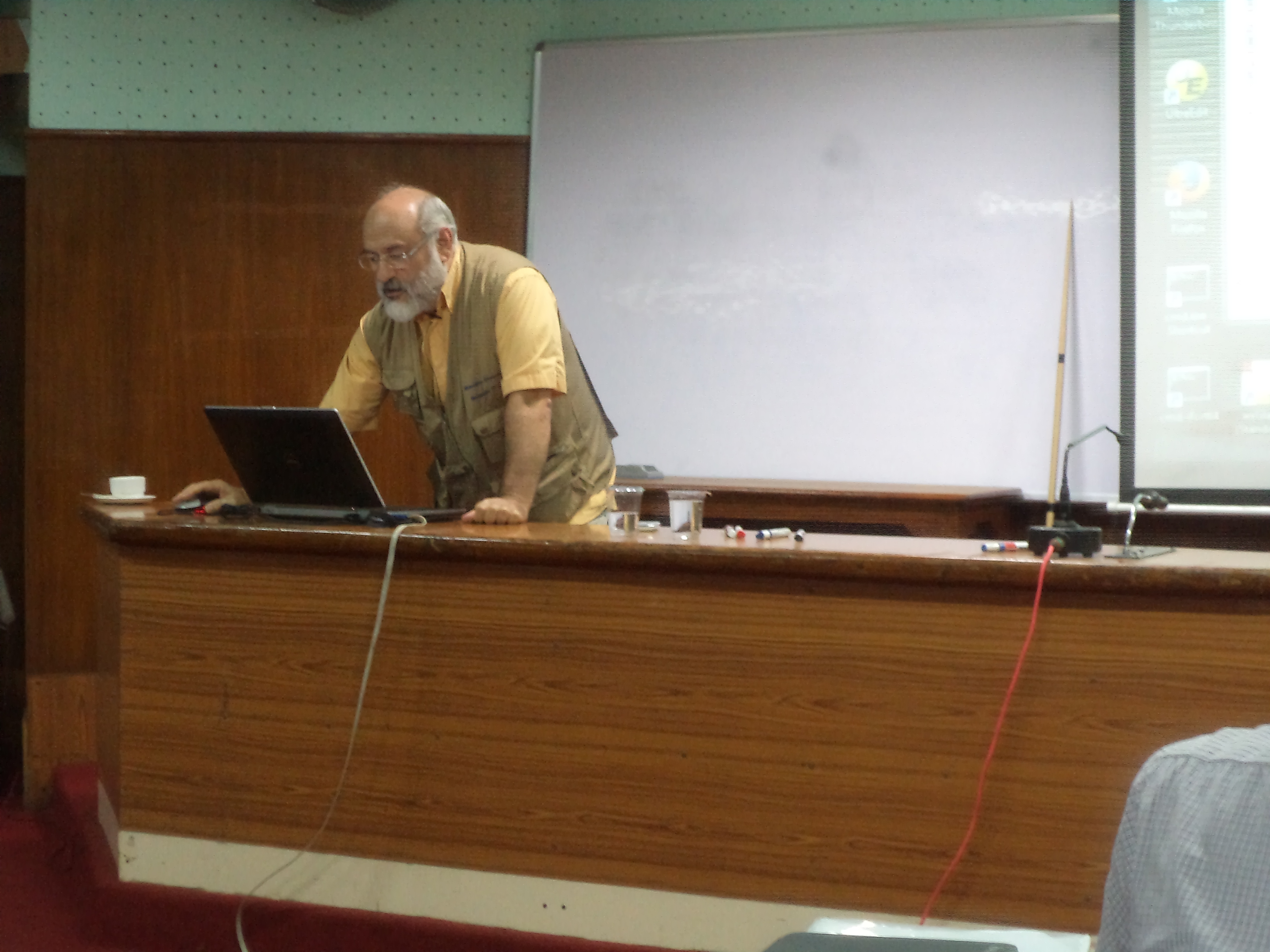 2014: MathCryst Workshop on Mathematical Crystallography: Classroom session
