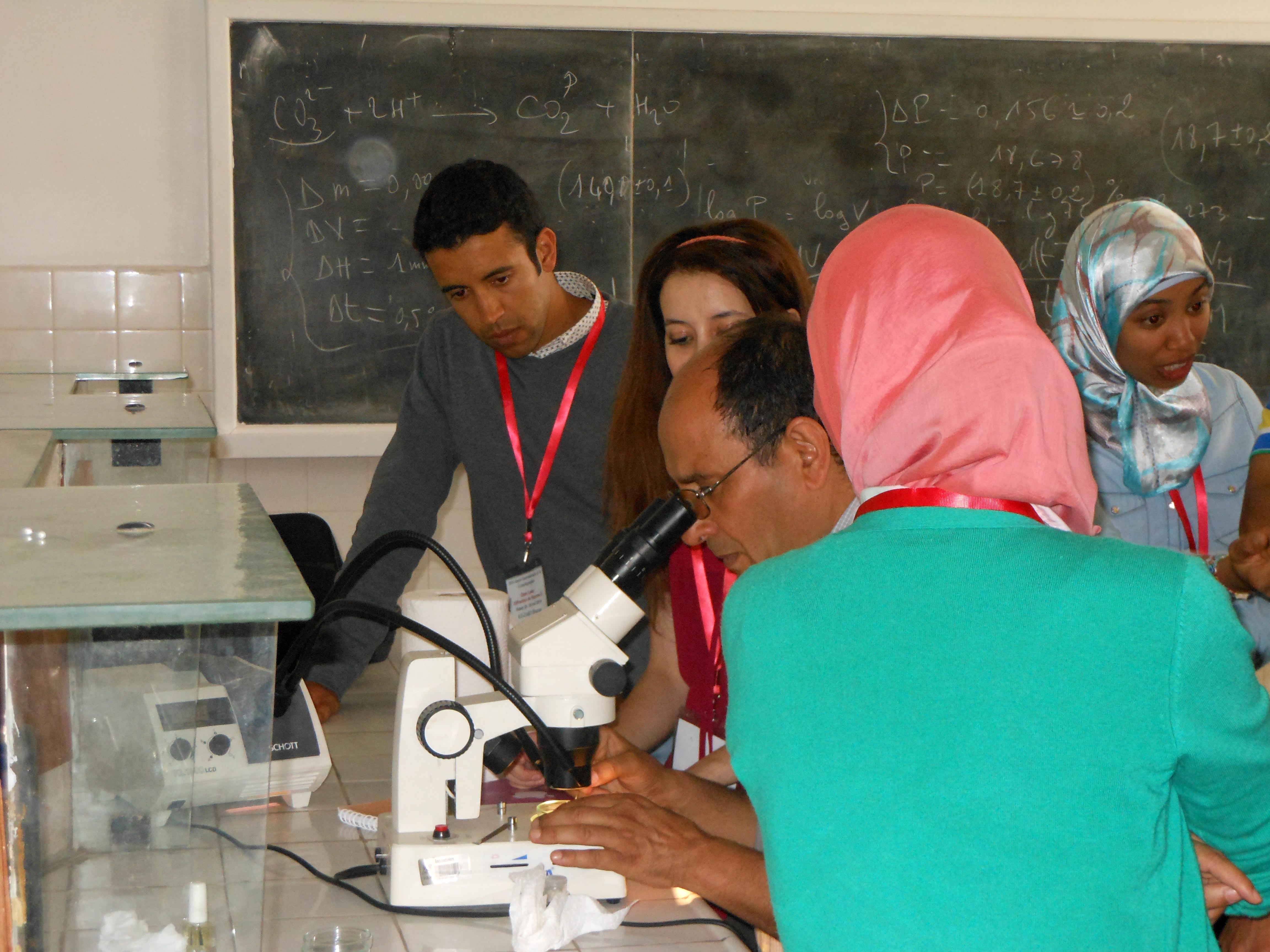 2014: IUCr-UNESCO Open Lab: Travelling Laboratory Rabat