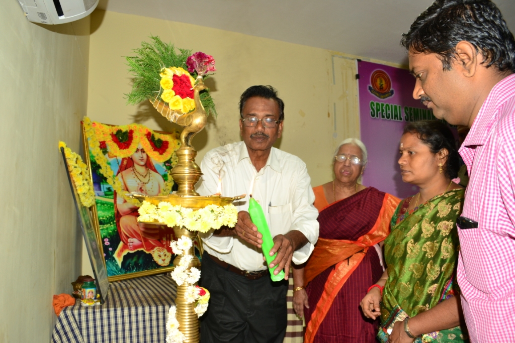 2014: Special seminar on Crystallography and its Applications: Participants
