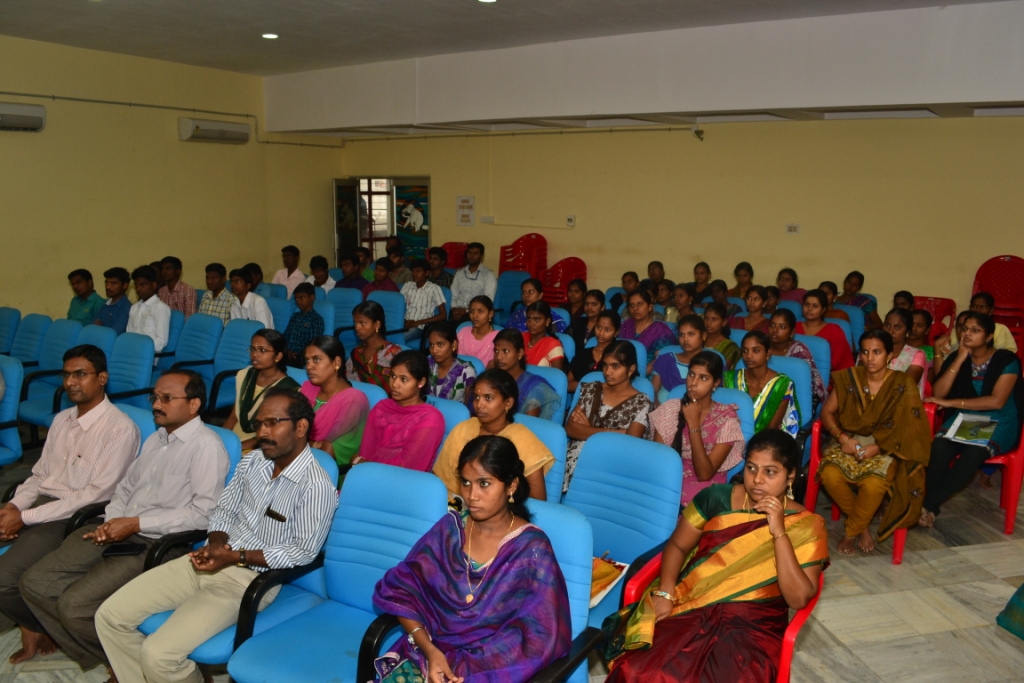 2014: Special seminar on Crystallography and its Applications: Participants