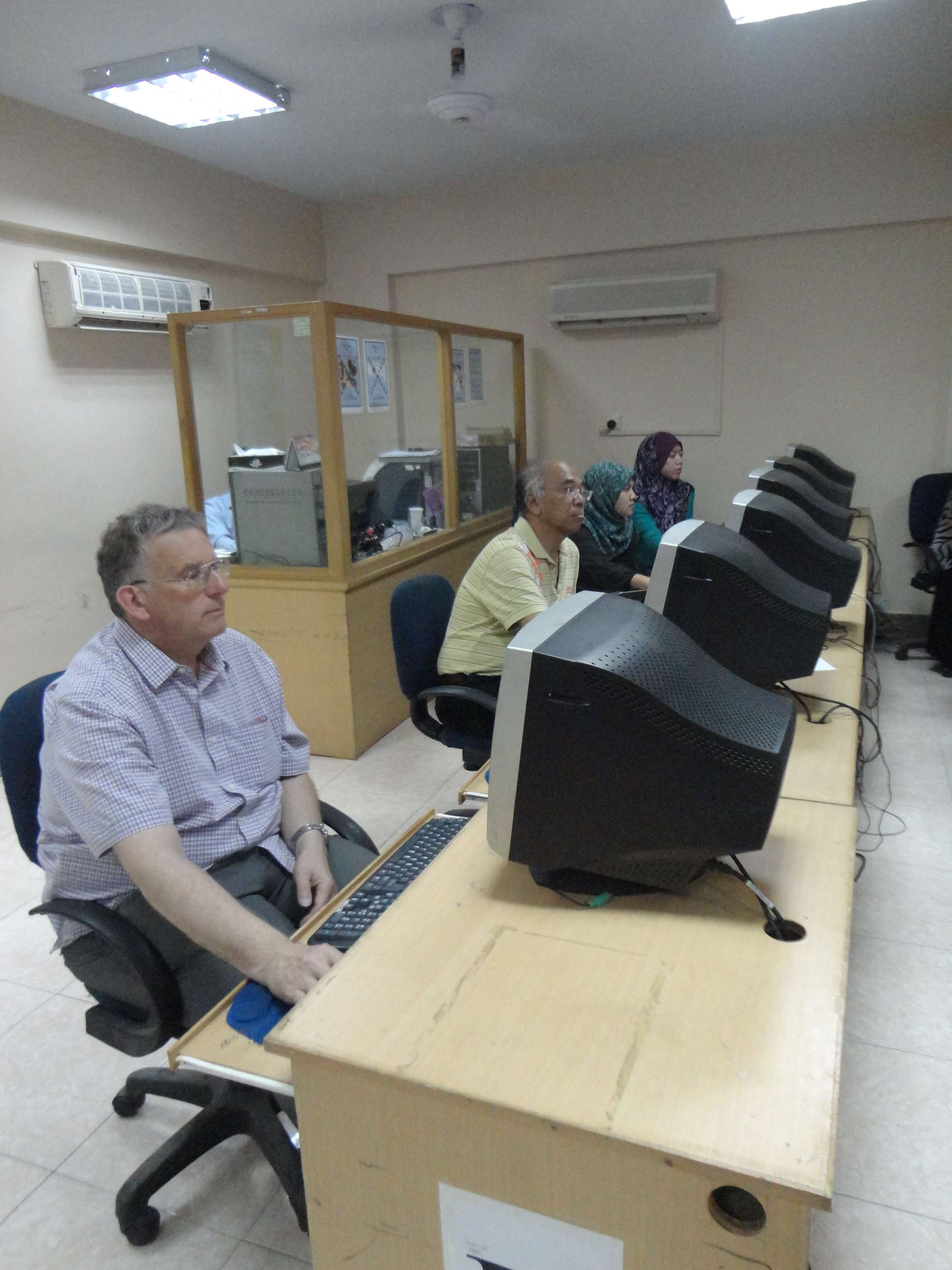 2014: IUCr-UNESCO Open Lab: Lectures and tutorials