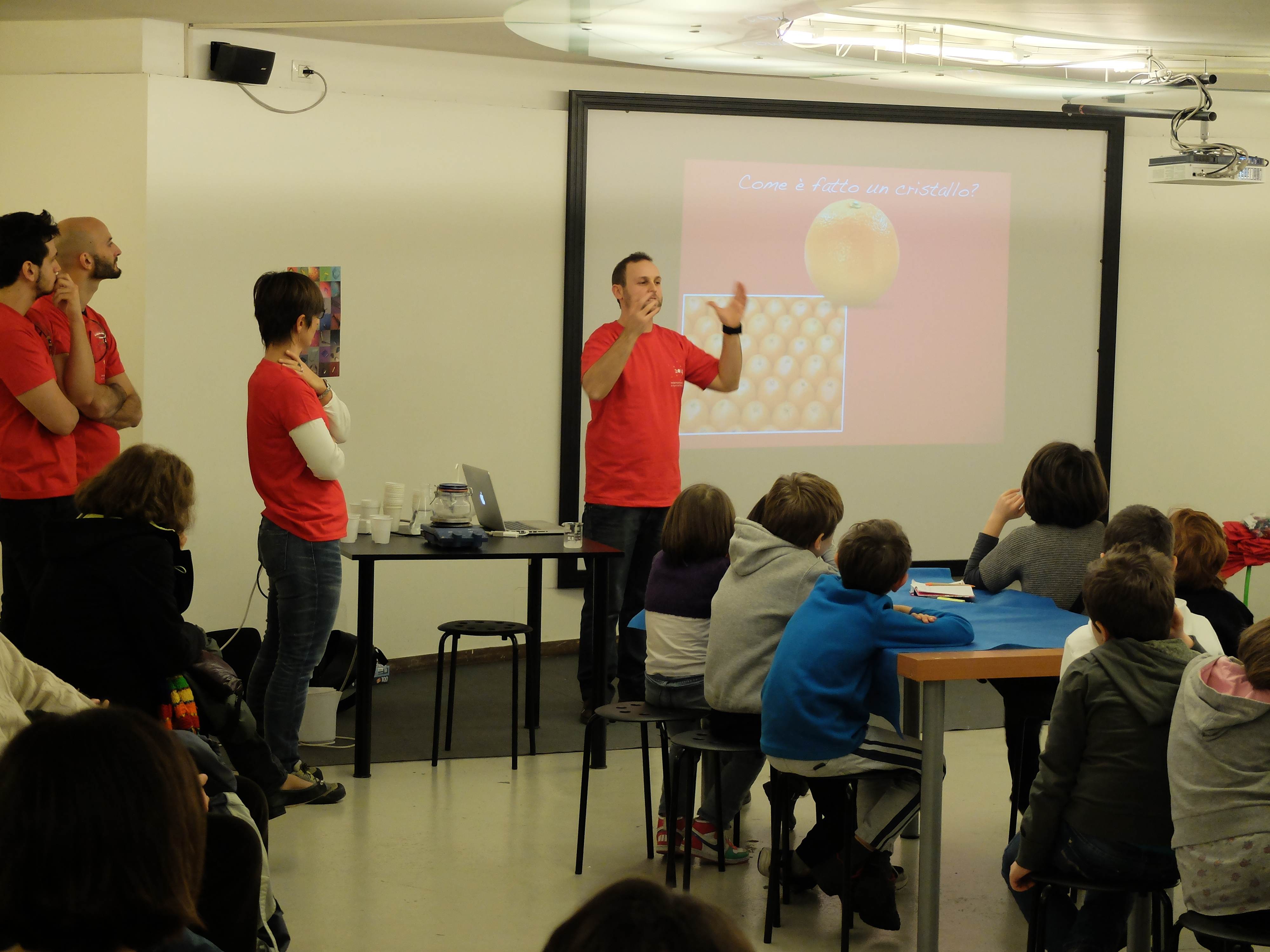 2014: Bologna - workshop for schoolchildren: Hands-on participation