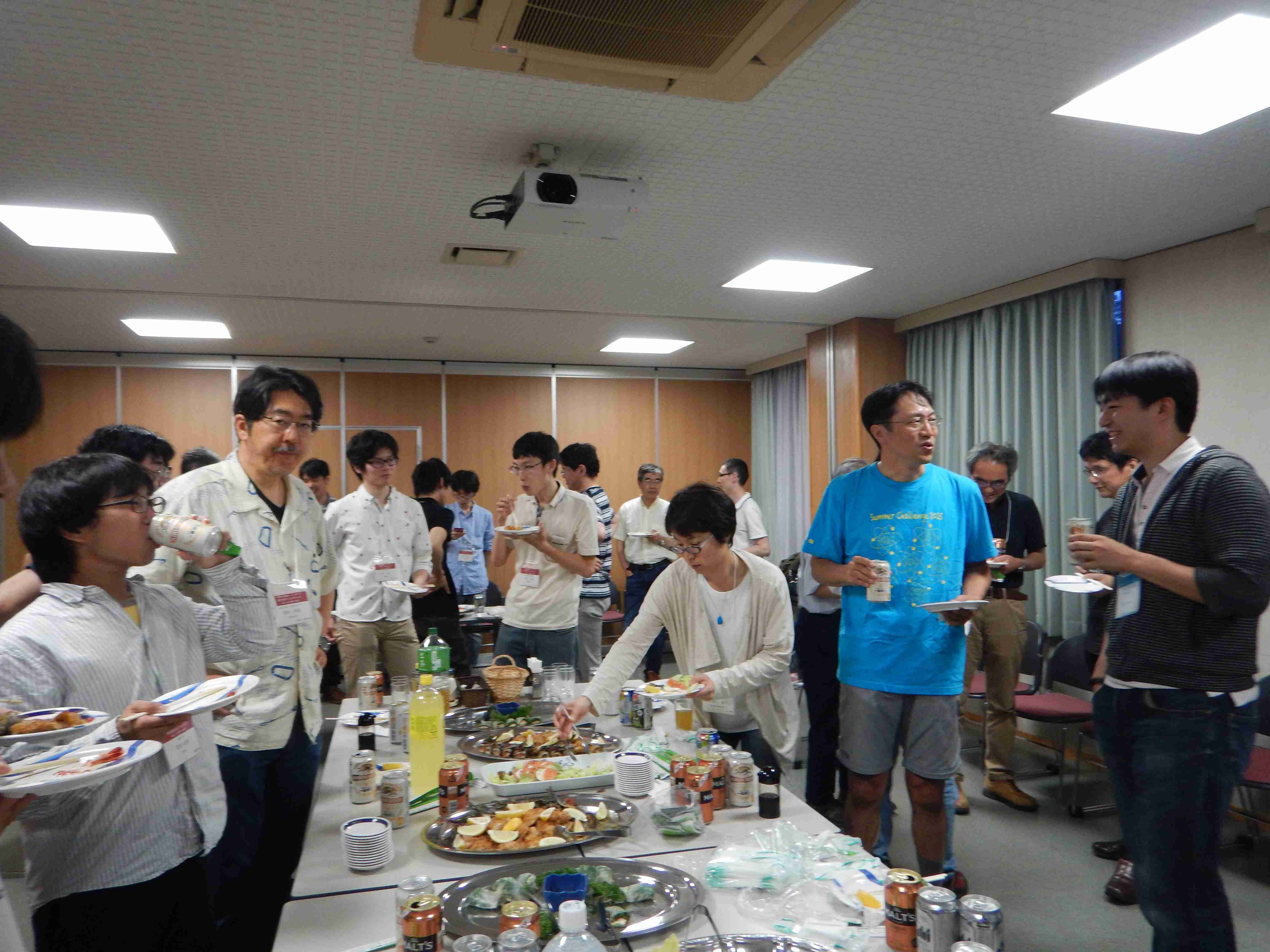 2016: Training Course on Symmetry and Group Theory: Refreshment break
