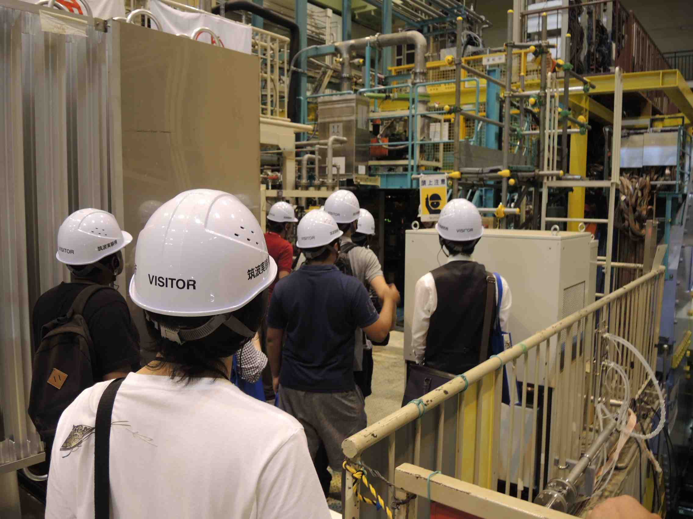 2017: Training Course on Symmetry and Group Theory: Visit to Photon Factory