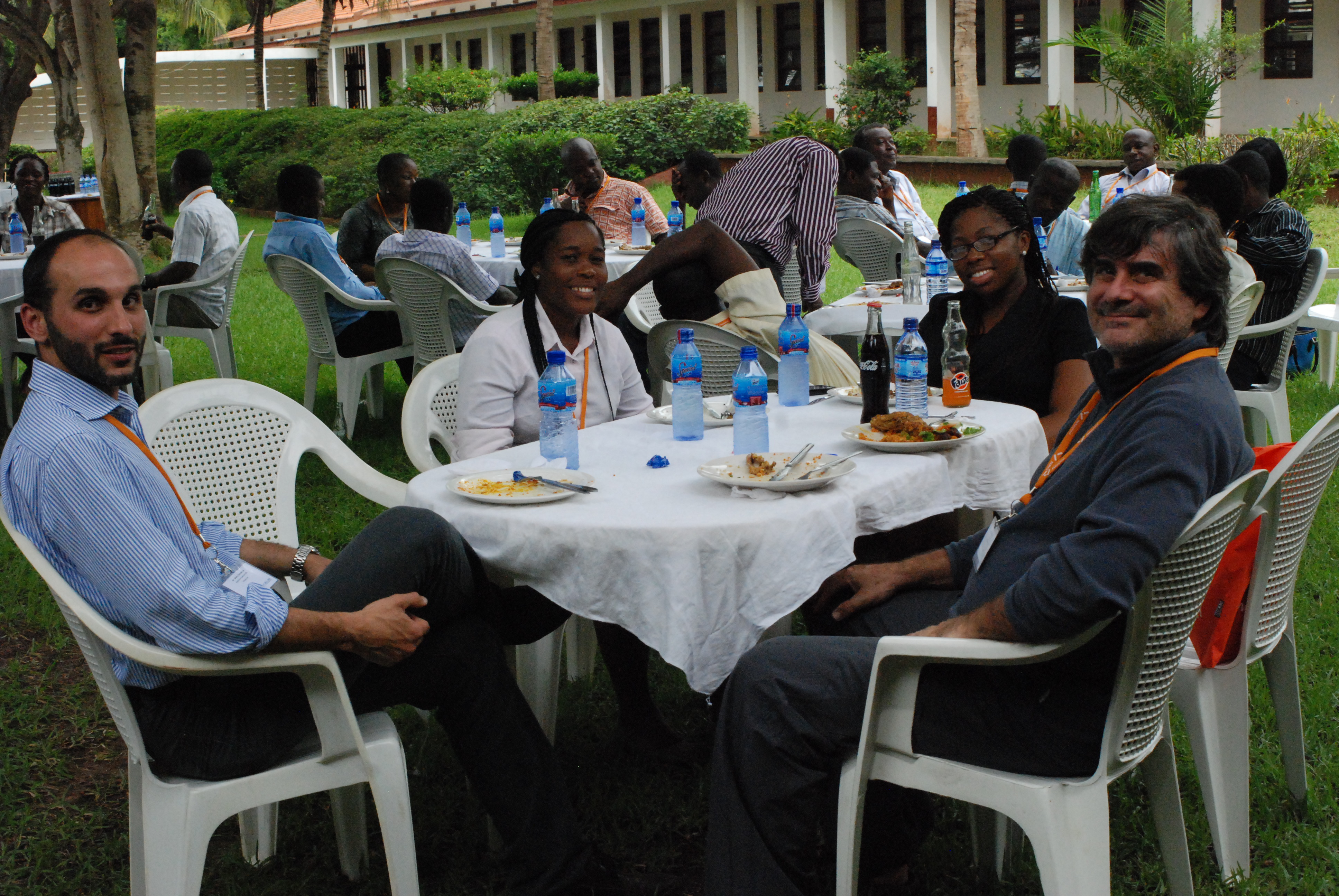 2014:IUCr-UNESCO Open Lab: Lunch