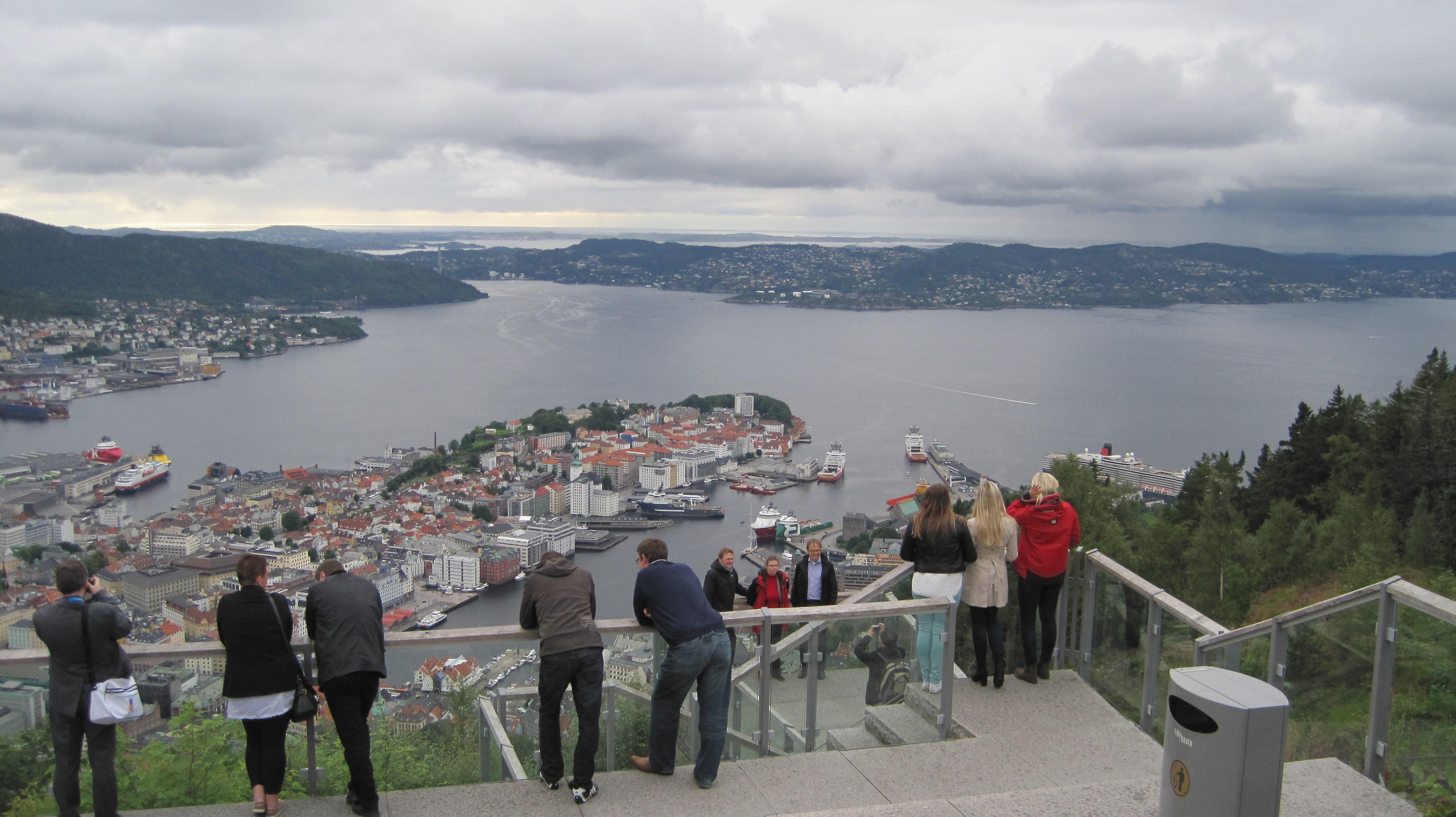 2012: European Crystallography Meeting: Banquet