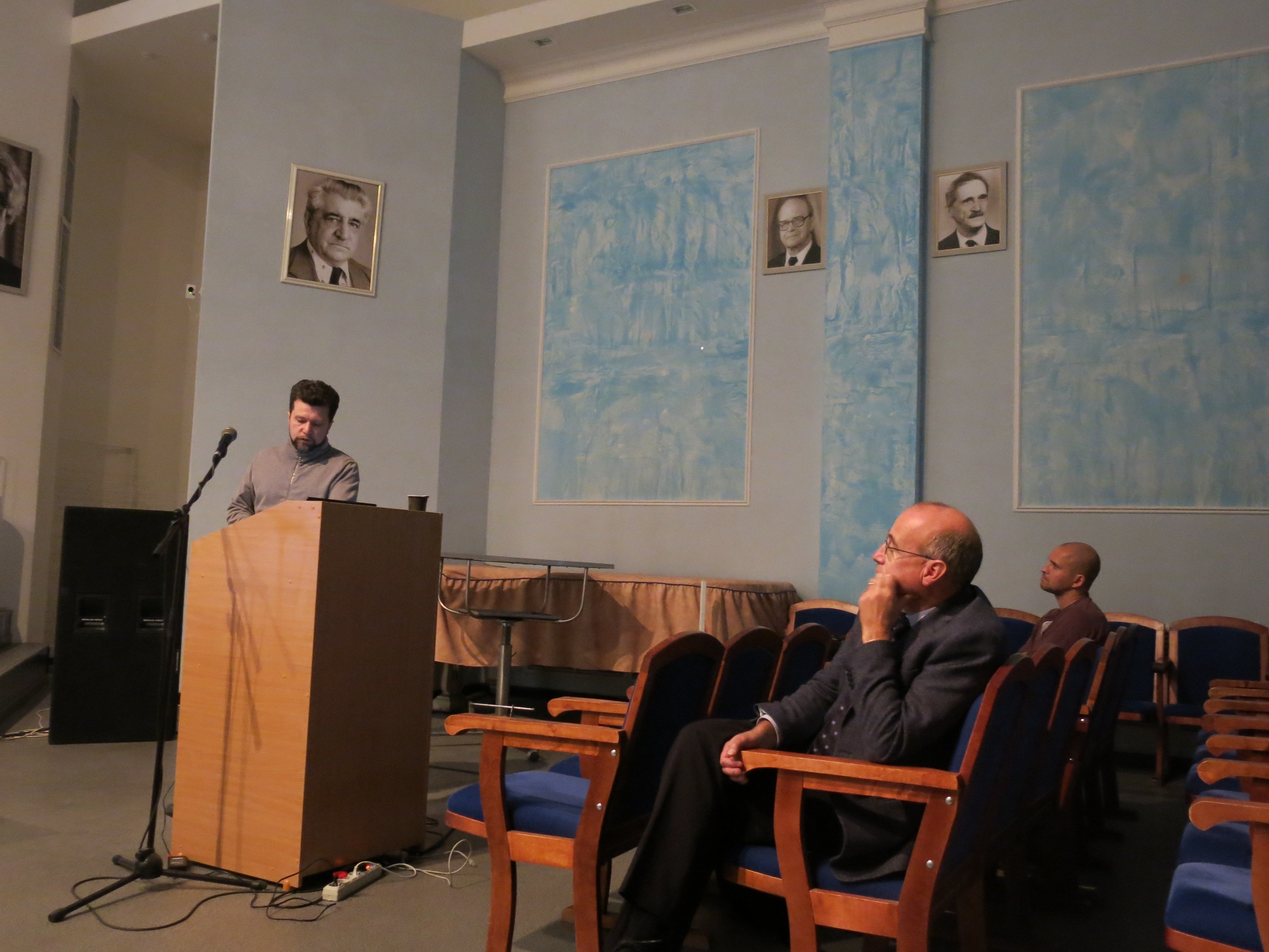 2013: Frontiers of Crystallography Workshop: Participants