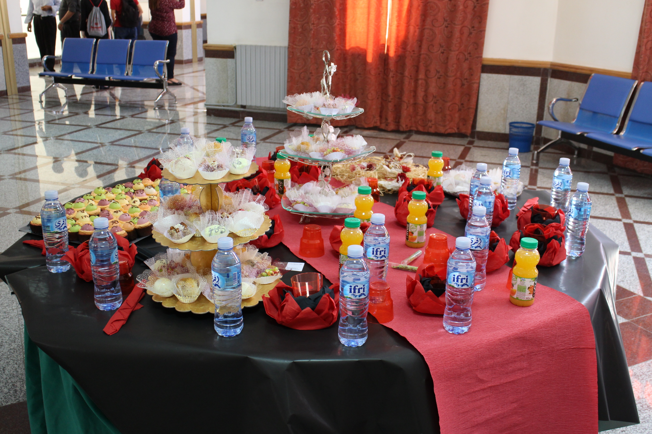 2015: IUCr-UNESCO Open Lab: Refreshment break