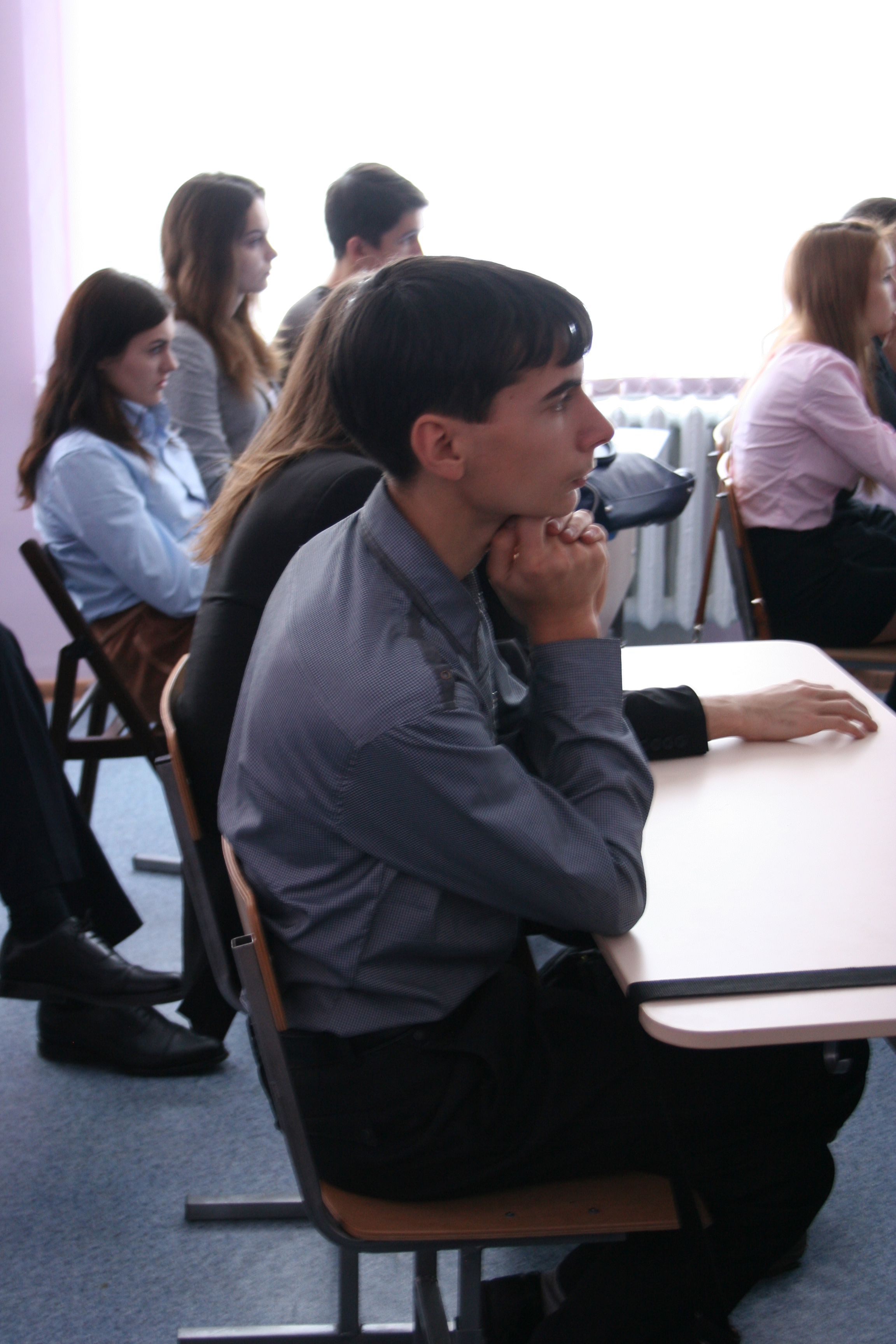 2013: Frontiers of Crystallography Workshop: School visit