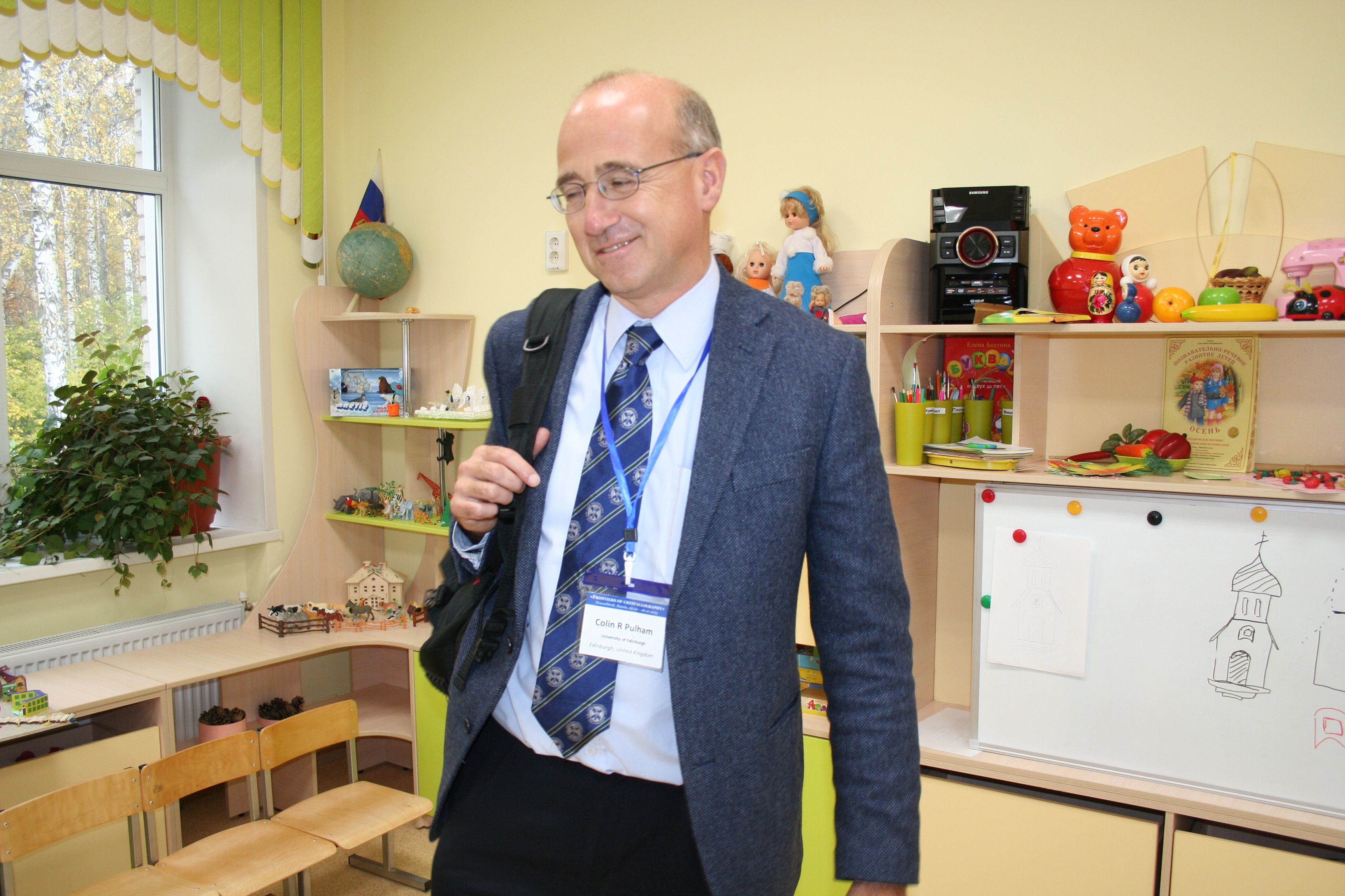 2013: Frontiers of Crystallography Workshop: School visit