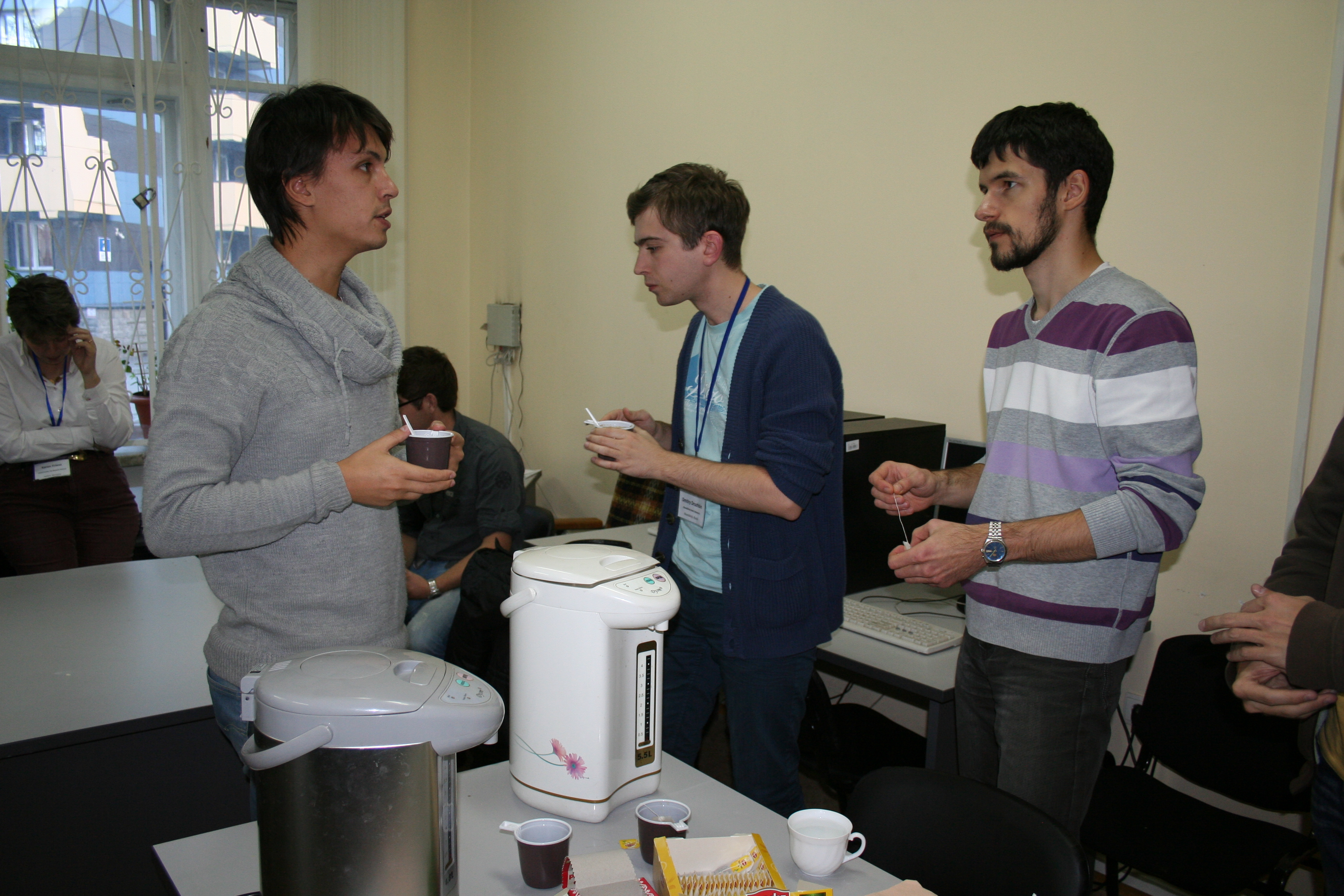 2013: Frontiers of Crystallography Workshop: Participants
