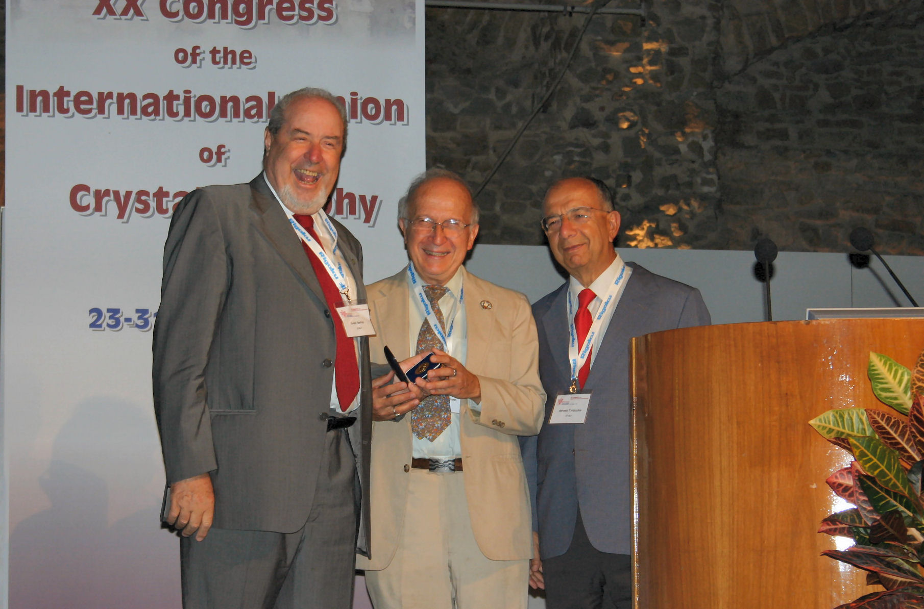 2005: IUCr Congress and General Assembly: Sacconi Medal