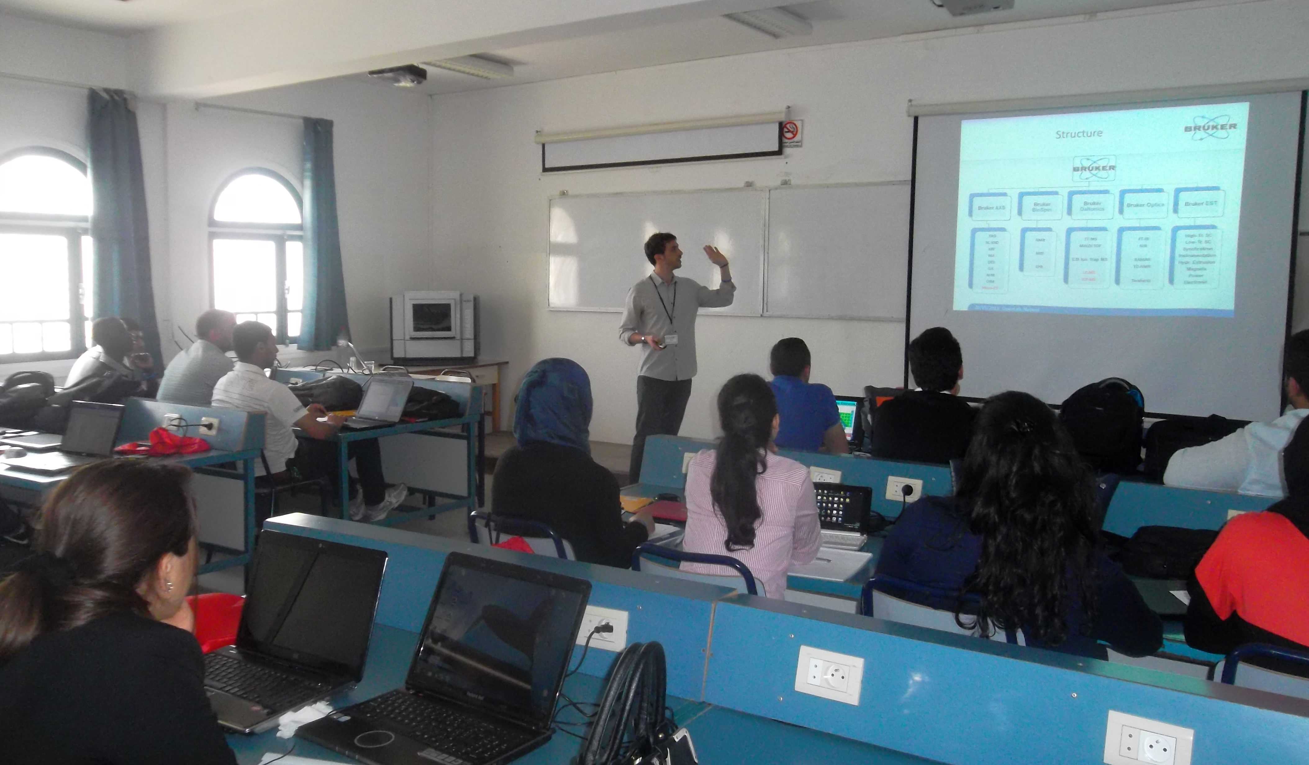 2015: IUCr-UNESCO Open Lab: Travelling Laboratory Nabeul