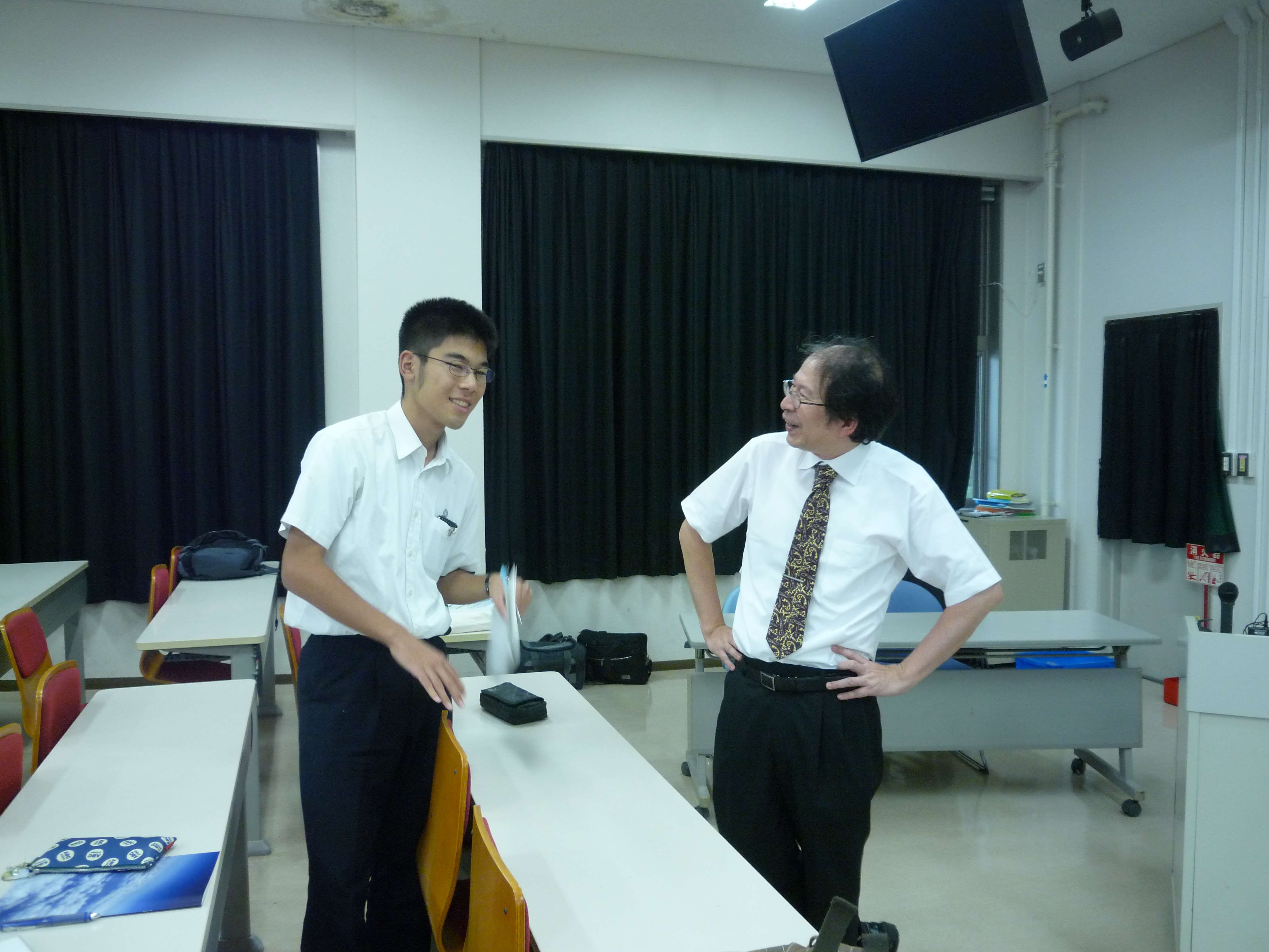 2014: Crystallography Now and in the Beginning: Exhibition and hands-on demonstration