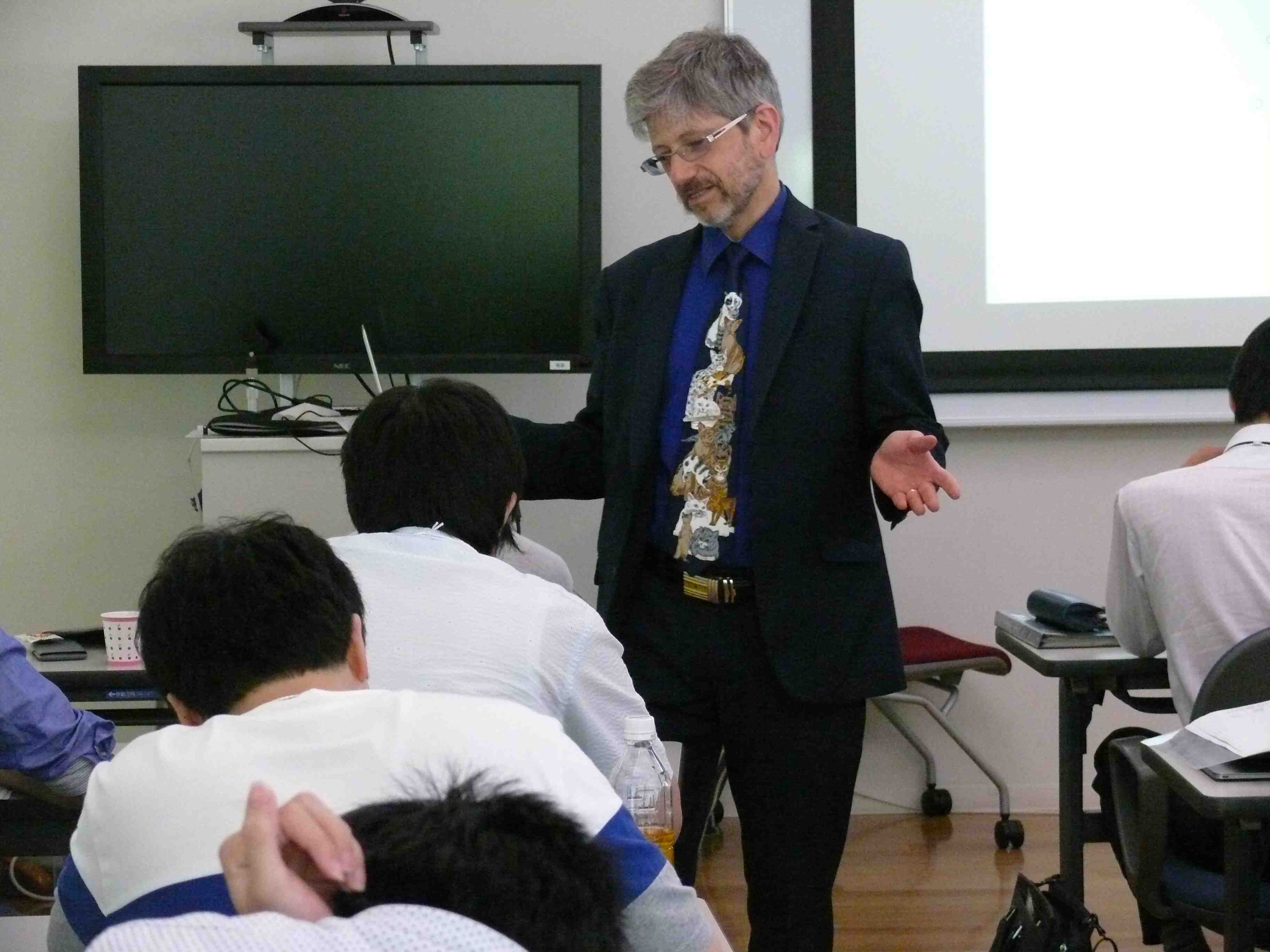2017: Training Course on Symmetry and Group Theory: Classroom session