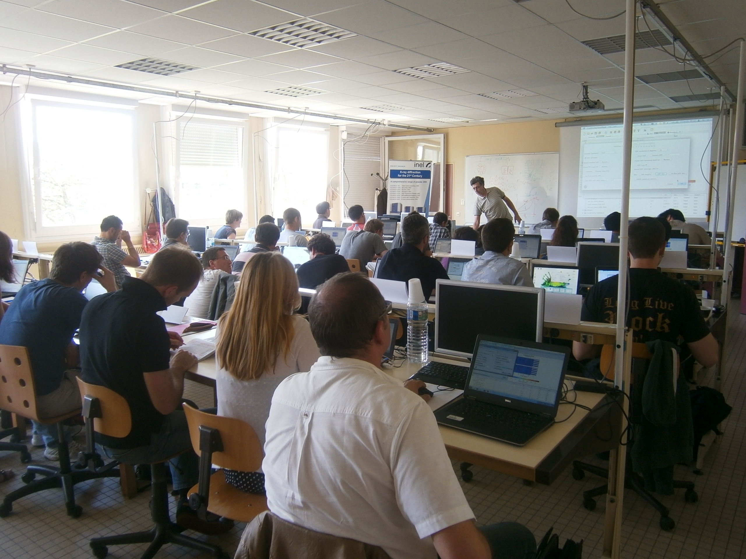 2014: 5th International Workshop on Combined Analysis using X-ray and Neutron Scattering: Classroom session