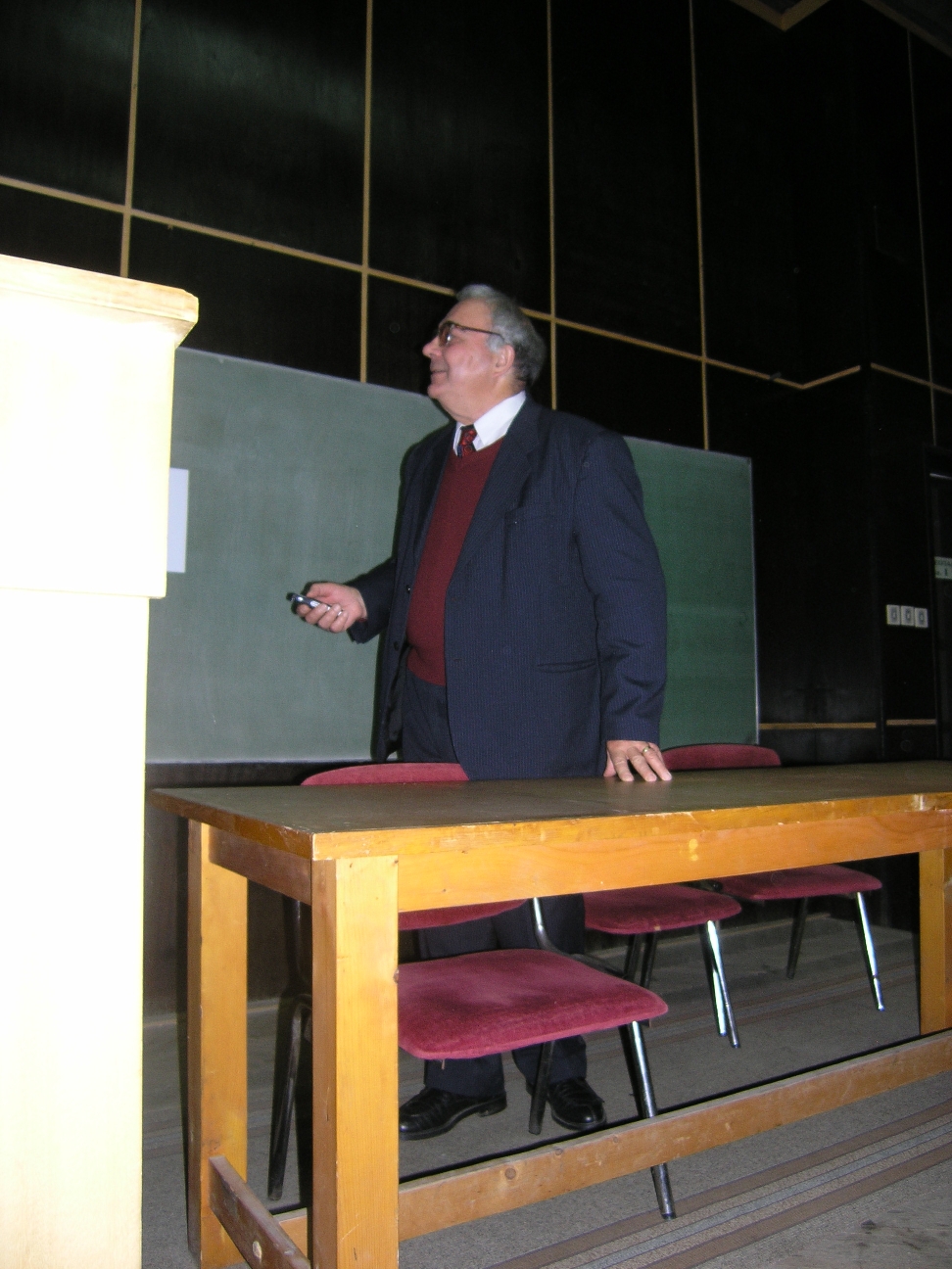 2010: Bulgarian National Crystallographic Symposium: Speakers