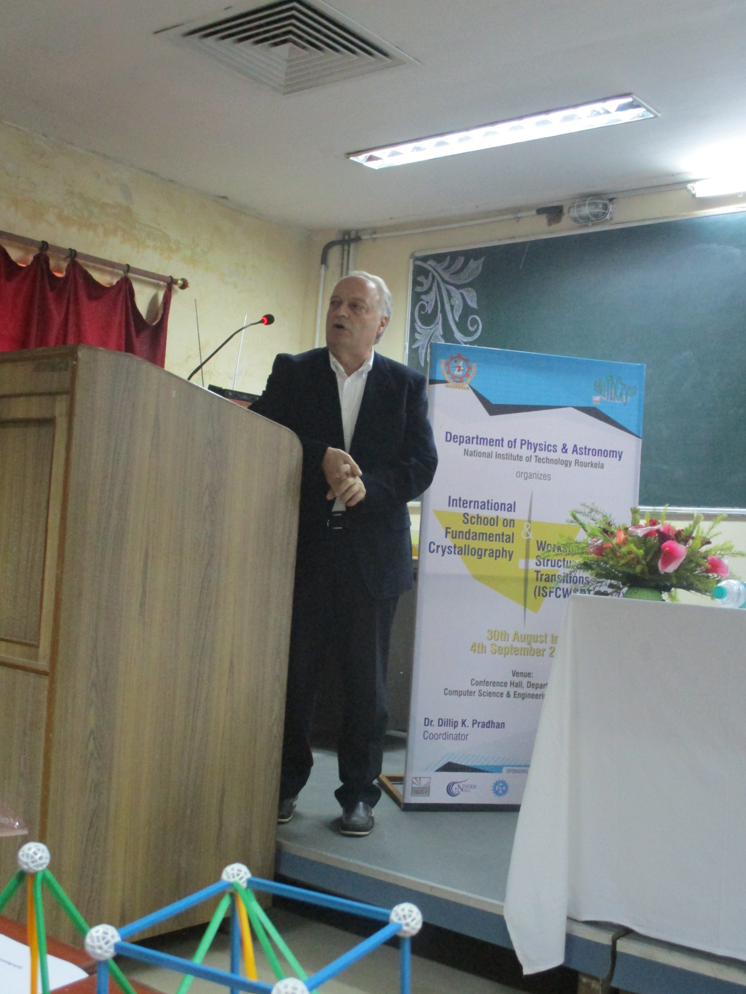 2017: Satellite School on Fundamental Crystallography and Workshop on Structural Phase Transitions: Workshop session
