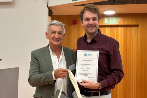IUCr Journals prize awardee Tanguy Scaillet (UNamur) (right).