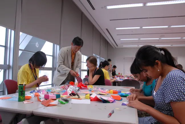 2008: IUCr Congress and General Assembly: Origami
