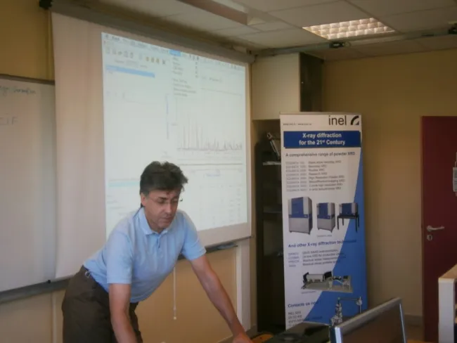 2013: 4th International Workshop on Combined Analysis using X-ray and Neutron Scattering: Classroom session