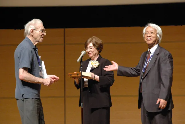 2008: IUCr Congress and General Assembly: Ewald Prize award ceremony
