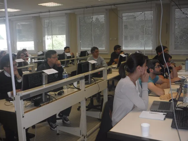 2016: 7th International Workshop on Combined Analysis using X-ray and Neutron Scattering: Classroom session