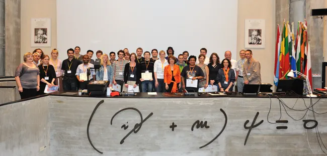 2011: Erice School on Powder Diffraction: Group photo