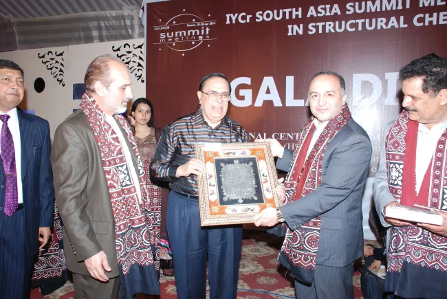 2014: South Asia Summit Meeting on Vistas in structural chemistry: Gala Dinner