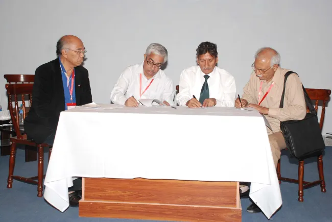 2014: South Asia Summit Meeting on Vistas in structural chemistry: Summit Declaration