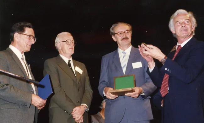 1987: IUCr Congress and General Assembly: Ewald Prize
