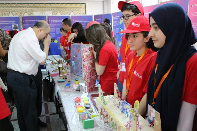 2015: IUCr-UNESCO Open Lab: Exhibition and public space