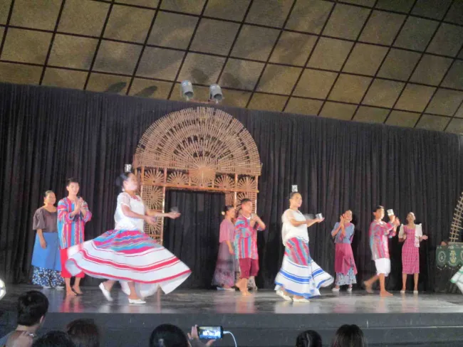 2017: Second Manila International Workshop on Mathematical Crystallography: Banquet