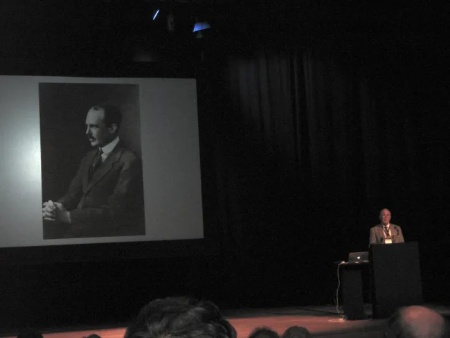 2013: European Crystallographic Meeting: Bragg Symposium