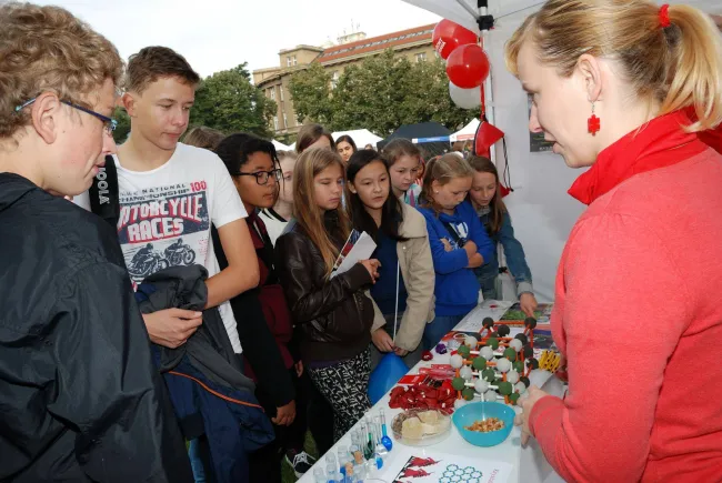 2014: Science Fair, Dejvice: Young participants